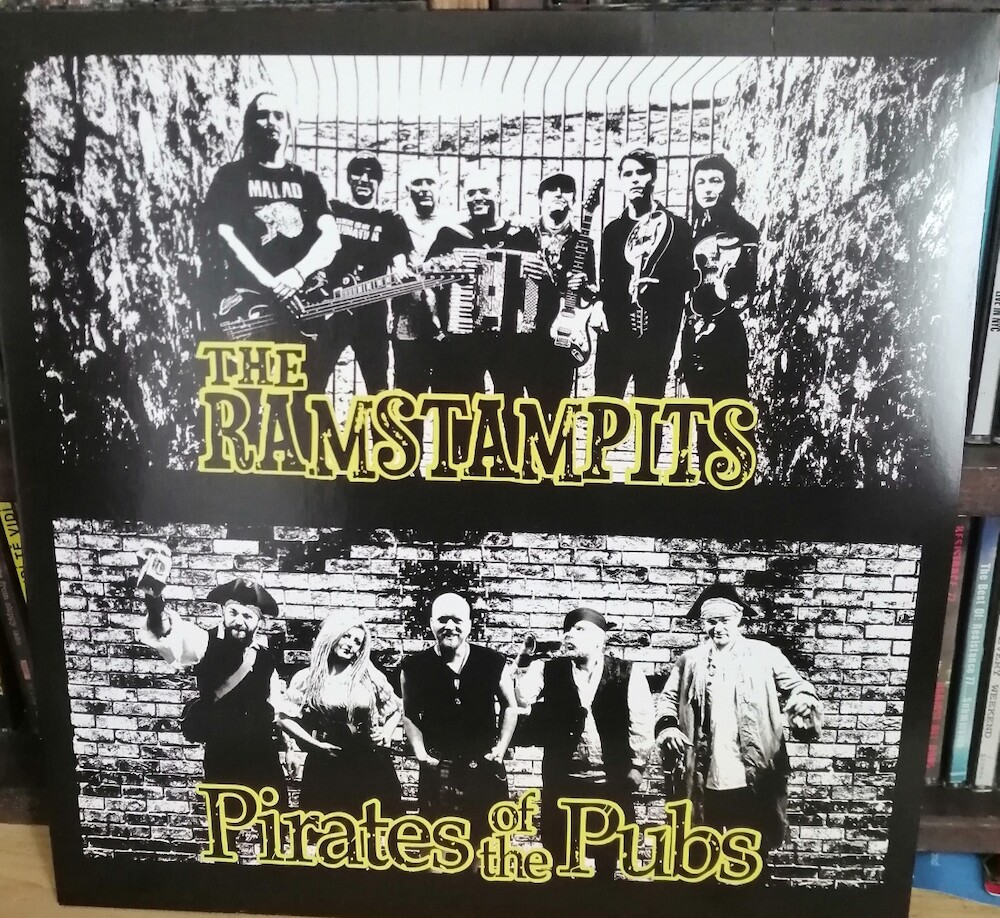 PIRATES OF THE PUBS/THE RAMSTAMPITS